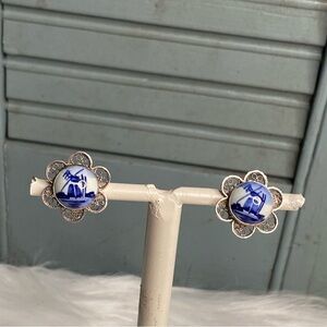 Vintage 835 Silver Marked Holland Blue Delft Windmill Floral Clip On Earrings